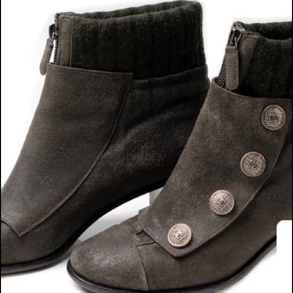Chanel CC Button Booties 39.5 - Picture 2 of 9